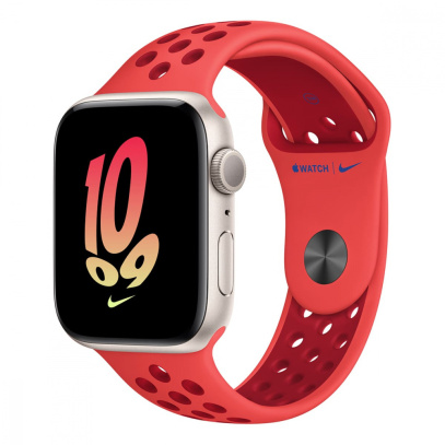 Apple Watch Nike SE (2022), 44 мм корпус из алюминия цвета «Starlight», ремешок Nike Sport Band размера S/M цвета «Bright Crimson/Gym Red»